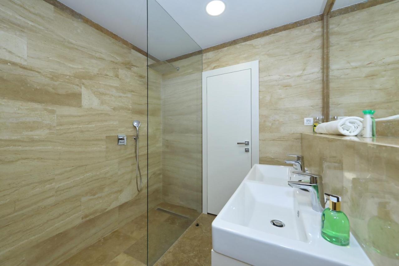 Penthouse Diem - Private Pool With Sea View Zadar Eksteriør bilde